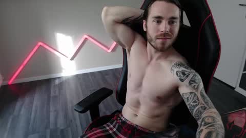 Snapshot of xtrakil chatting on April 2026 07:13:02 AM xtrakil online show from April 2026 07:13:02 AM