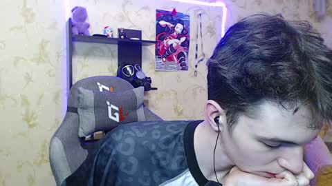 traqqq online show from January 2025 08:21:02 PM