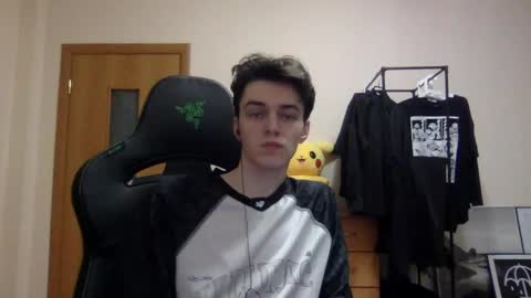 traqqq online show from February 2025 10:19:02 PM