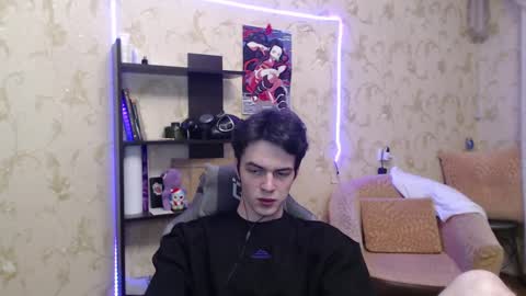 traqqq online show from March 2025 07:29:02 PM