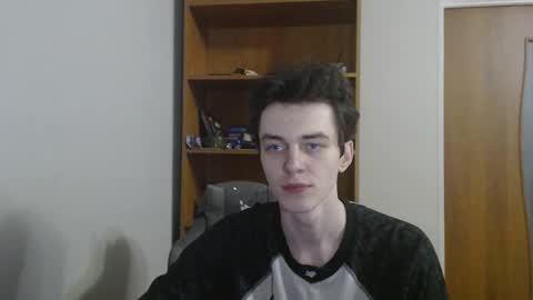 traqqq online show from November 2025 08:25:02 PM