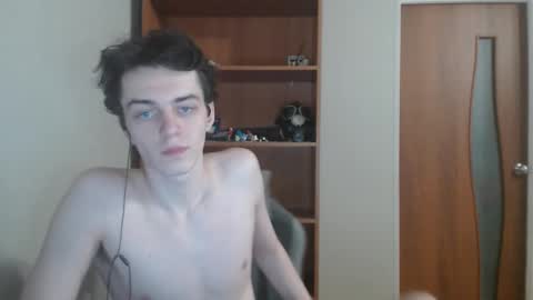 traqqq online show from November 2025 09:17:01 PM