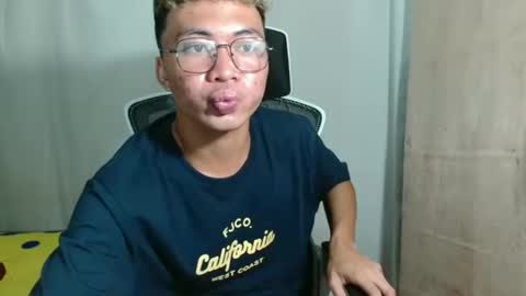 Snapshot of xurdreamboyx chatting on December 2024 10:44:02 AM Marjune online show from December 2024 10:44:02 AM