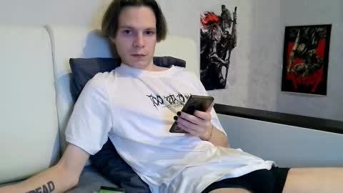 Snapshot of xwannalove chatting on November 2025 04:09:02 PM xWannalove online show from November 2025 04:09:02 PM