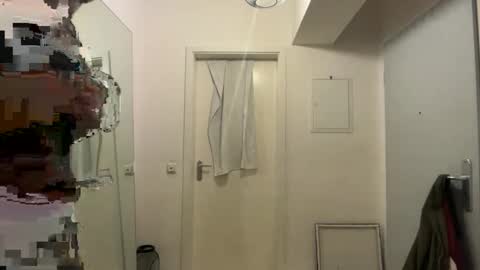 Snapshot of xx6davdov9xx chatting on April 2026 07:03:01 PM davdo online show from April 2026 07:03:01 PM