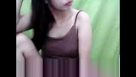 Mariel online show from December 2025 01:10:01 AM