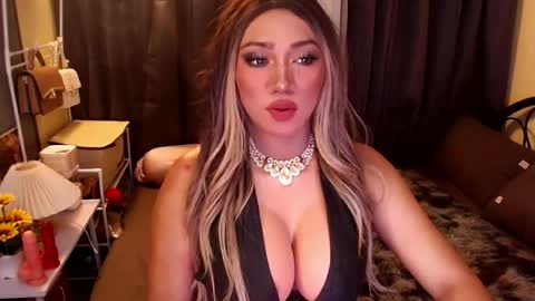 Snapshot of xxcinddyxx chatting on May 2026 05:39:01 PM cinddy online show from May 2026 05:39:01 PM