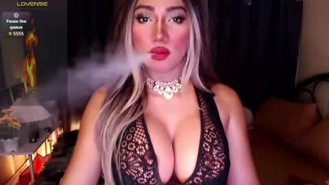 Snapshot of xxcinddyxx chatting on June 2026 06:34:01 AM cinddy online show from June 2026 06:34:01 AM