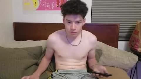 Snapshot of xxginger_ chatting on November 2025 01:40:01 AM XxGinger online show from November 2025 01:40:01 AM