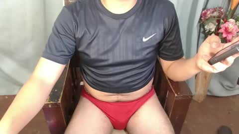 Snapshot of xxhotloyd_cummerx chatting on January 2025 10:02:01 AM Loyd online show from January 2025 10:02:01 AM