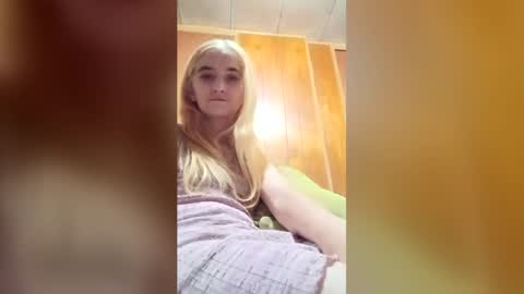 Snapshot of xxjessiebugxx chatting on June 2026 02:56:02 AM xxjessiebugxx online show from June 2026 02:56:02 AM