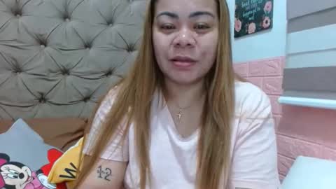 Snapshot of xxkryzelxx chatting on October 2025 05:13:02 PM Dhel online show from October 2025 05:13:02 PM