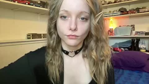 Snapshot of xxloveanastasia chatting on October 2025 05:35:01 PM LoveAnastasia online show from October 2025 05:35:01 PM