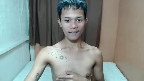 xxronnie online show from April 2026 05:45:02 AM