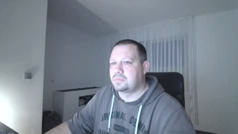 Snapshot of xxstrikerxx chatting on December 2024 07:04:02 AM Eddi online show from December 2024 07:04:02 AM