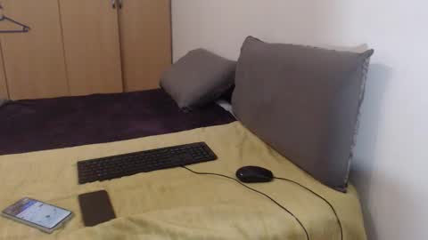 Ayanda online show from October 2025 02:04:02 PM