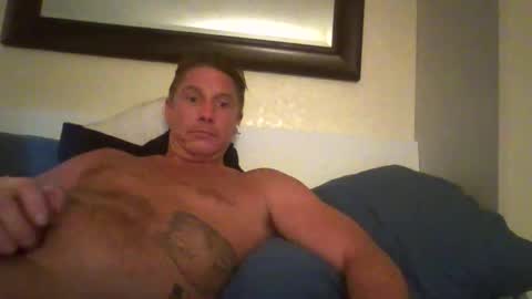 Snapshot of xxxelentdick chatting on April 2026 09:15:01 AM deeeeznutz online show from April 2026 09:15:01 AM