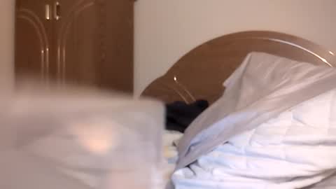 xxfredmtl18xx online show from November 2025 05:28:02 AM