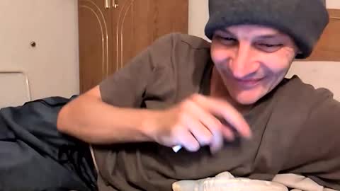 xxfredmtl18xx online show from January 2026 09:03:01 AM