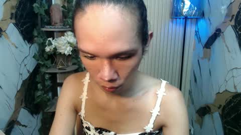 Snapshot of xxxfuckgirlyumsxxx chatting on January 2026 06:16:01 AM Your Princess Yums online show from January 2026 06:16:01 AM