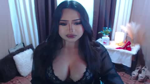 OLIVIA online show from June 2026 06:31:01 PM