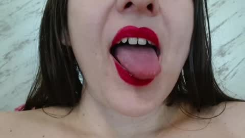 Snapshot of xxxlola_ chatting on February 2025 09:00:02 AM Lola online show from February 2025 09:00:02 AM