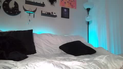 Snapshot of xxxlolalovexxx chatting on September 2025 08:58:01 AM Lola online show from September 2025 08:58:01 AM