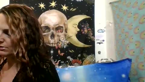 Misti online show from September 2025 11:00:02 AM