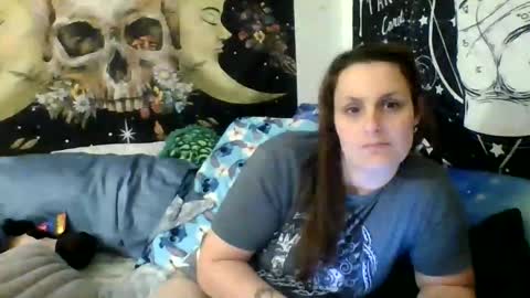 Misti online show from November 2025 10:58:01 AM
