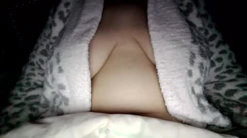 Elle online show from April 2026 03:33:01 AM