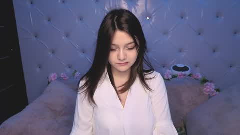 foxy online show from June 2026 05:36:01 PM