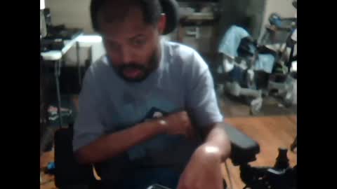 Snapshot of xxxonwheelz chatting on September 2025 09:41:02 PM xxxonwheelz online show from September 2025 09:41:02 PM