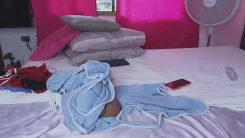 Snapshot of xxxtatianabustyxxx chatting on July 2026 07:39:01 PM xxxtatianabustyxxx online show from July 2026 07:39:01 PM