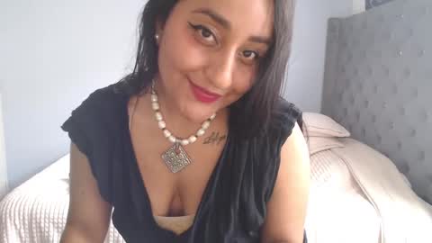 Snapshot of xxxvenus888 chatting on September 2025 05:05:02 PM Lunhaa   online show from September 2025 05:05:02 PM