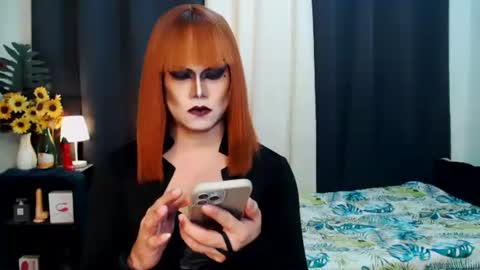 Snapshot of xyournightmarequeenx chatting on September 2025 02:08:01 PM QueenMarina online show from September 2025 02:08:01 PM