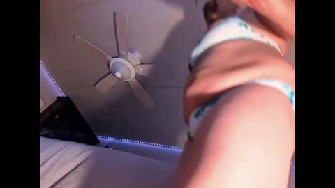 Snapshot of xzbib chatting on January 2025 02:02:02 PM Xzbib online show from January 2025 02:02:02 PM