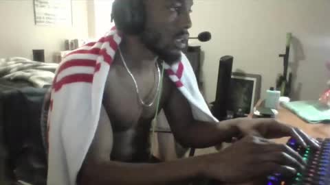 y_sticky online show from March 2025 10:36:02 PM