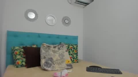 Snapshot of yaiza_sexylovee chatting on March 2026 01:44:02 AM yaiza_sexylovee online show from March 2026 01:44:02 AM