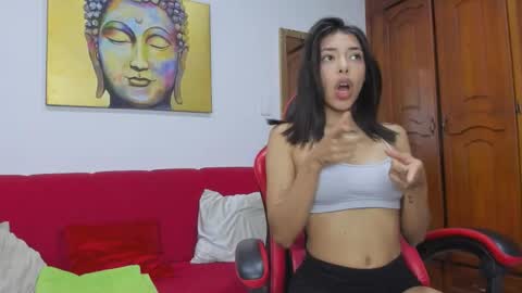 yake  elizabeth online show from March 2026 07:28:01 PM