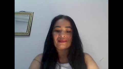 Snapshot of yakissmit chatting on February 2026 03:44:01 AM yakissmit online show from February 2026 03:44:01 AM