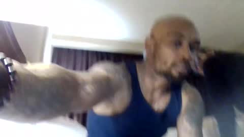 Snapshot of yallfavoritecouple chatting on March 2026 09:11:01 PM YallFav0rit3couple online show from March 2026 09:11:01 PM