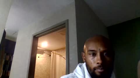 Snapshot of yallfavoritecouple chatting on April 2026 04:26:02 AM YallFav0rit3couple online show from April 2026 04:26:02 AM