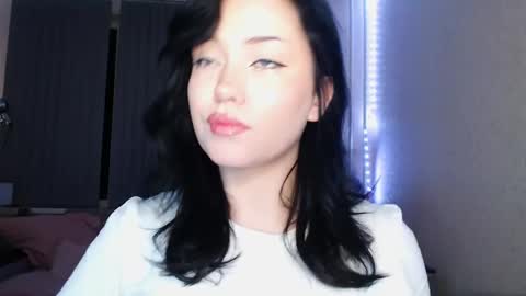 Snapshot of yamilean chatting on April 2026 06:38:01 PM Yami online show from April 2026 06:38:01 PM