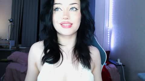 Snapshot of yamilean chatting on April 2026 09:12:01 PM Yami online show from April 2026 09:12:01 PM