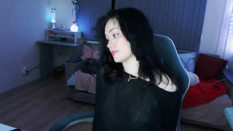 Snapshot of yamilean chatting on April 2026 08:58:02 PM Yami online show from April 2026 08:58:02 PM