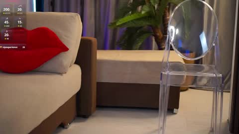 Snapshot of yanaramirez chatting on April 2026 09:04:01 AM Yana online show from April 2026 09:04:01 AM