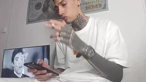 Snapshot of yanfranko420 chatting on March 2026 06:24:02 AM Yan online show from March 2026 06:24:02 AM