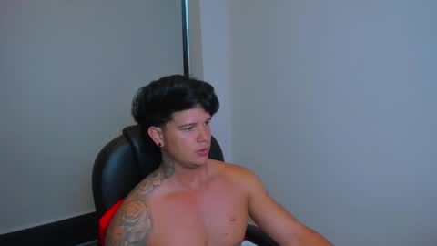 new here online show from November 2025 12:19:02 PM