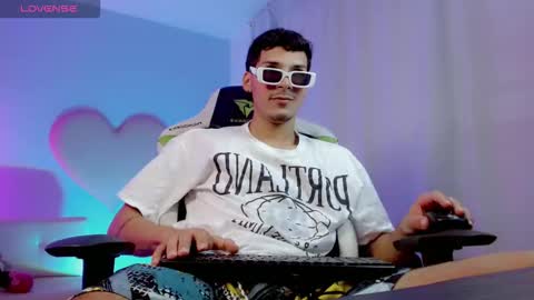 Snapshot of yankees_ chatting on October 2025 04:38:02 PM DANILO P online show from October 2025 04:38:02 PM