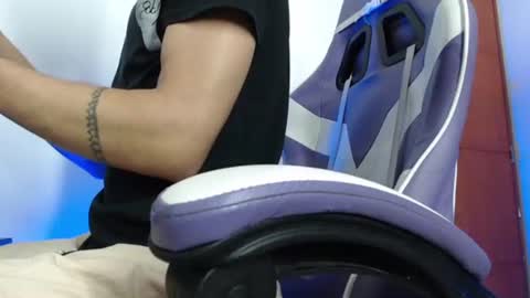 Snapshot of yankees_xxx chatting on March 2026 11:25:02 AM yankees online show from March 2026 11:25:02 AM